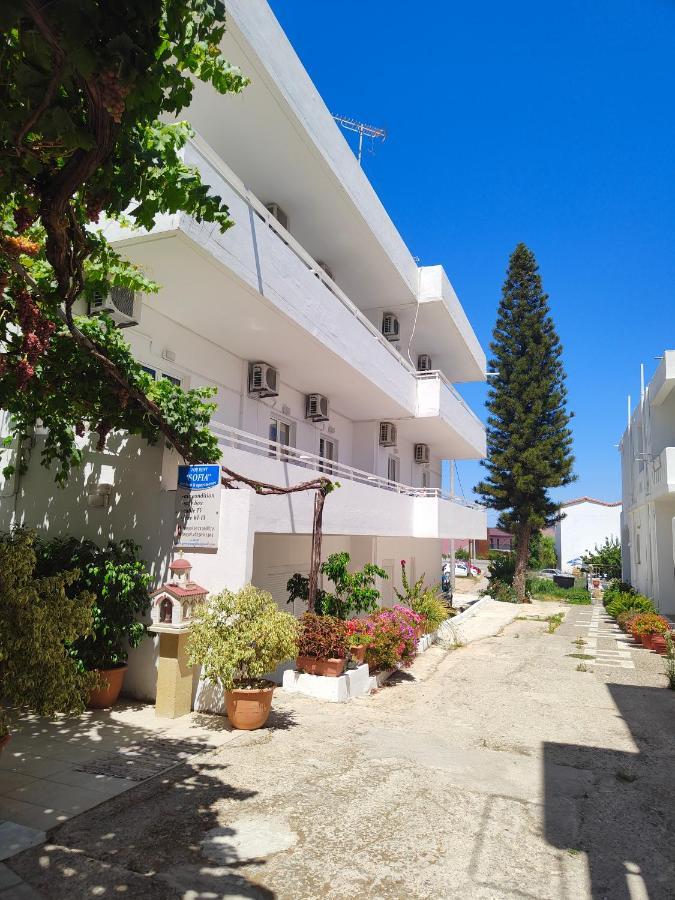 Sofia Studios & Apartments Georgioupoli Buitenkant foto